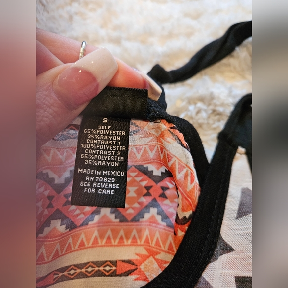 RUE 21 Razor Back Tank Top - Picture 3 of 4